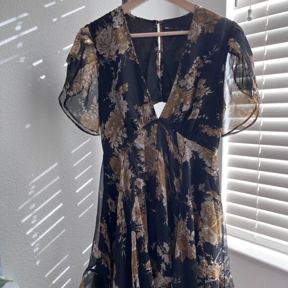ASOS DESIGN Black Floral Chiffon Ruffle Mini Dress – Size 6 - Picture 1 of 6